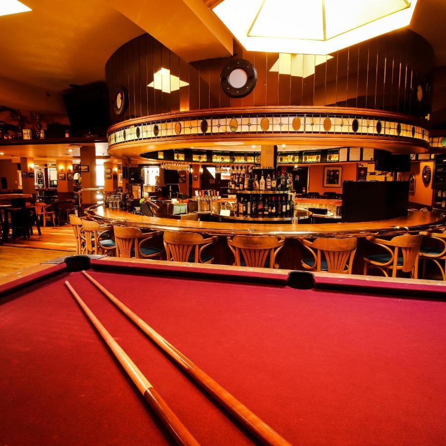 Bay Hotel, & Hotel 3*
